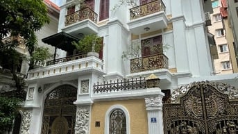 Chính chủ cho Thuê BT 3,5 tầng Nguyễn Thị Định. Trung Hoà Nhân Chính