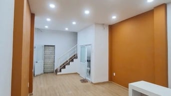 Nhà riêng làm văn phòng, kinh doanh, nhà ở