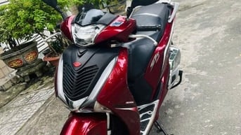 Cần tiền bán gấp xe HONDA - SH 150i