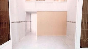 Nhà Đẹp Diện Tích Lớn 4x13 = 4,5 tỷ. Công nhận 52 m2. Đúc lửng