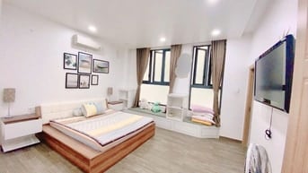 Bán nhà khu công viên x35 Nguyễn Minh hoàng, khu vip dt : 5x17m 3 lầu,