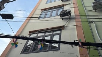 BÁN NHÀ PHỐ TRẦN CUNG LÔGOC 30M 7.4TY NGÕ THÔNG - THOÁNG 3GAC VÀO NHÀ 