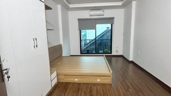 Cho thuê cả căn nhà mới xây tại Làng Cổ