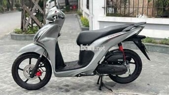 xe vision còn bảo hành hãng 11/2025