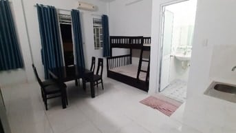 Phòng ban công, HXH, Nguyễn Văn Đậu, P.6, q. Bình Thạnh