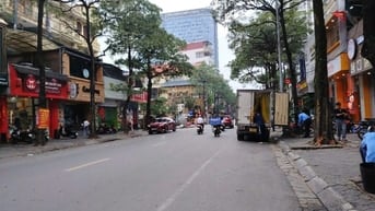 Bán nhà MP Trung Thư Cạnh  Vinaconex 3. DT 90m2 x 5T,MT 4,5m. 32,5 tỷ