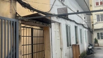 Đội Cấn sót lại mảnh cuối cùng DT80m2 MT8.6m ngõ ba gác giá 11 Tỷ