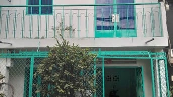 Cho thuê nhà đường Bình Long, quận tân phú