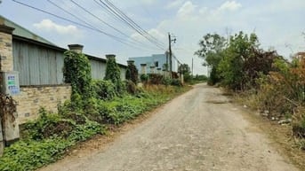 Cho thuê kho xưởng 2.000m2 ,vị trí đẹp Ấp 2, xã Đức Hòa Đông , Long An