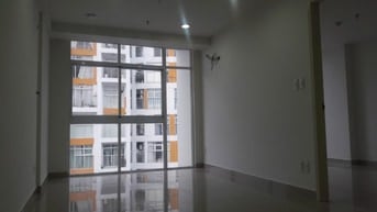 Chính chủ cho thuê căn hộ SkyWay-Conic-B.Chánh. Căn góc, 70m2, tầng 17