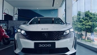 Peugeot 3008 2025 Premium – SUV 5 chỗ mới 100%, giao ngay