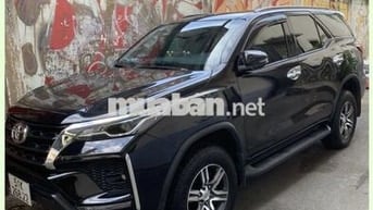 Toyota Fortuner 2022 2.4 4x2 AT - 50000 km