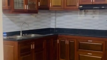 Chính chủ cho thuê nhà 50A, ngõ ô tô 640 Ng V Cừ 