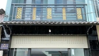 Chủ Nhà Cần Bán Gấp Căn Nhà Dọn Vào Ở Liền Được Luôn - Giá Bán 2tỷ 220