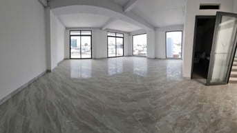 bán cho thuê nhà 2 mặt tiền 221. Trần Huy Liệu quận Phú nhuận.