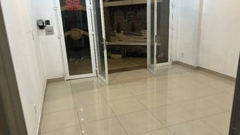 Cho thuê nhà 5PN, 5 WC - diện tích sử dụng 240m2