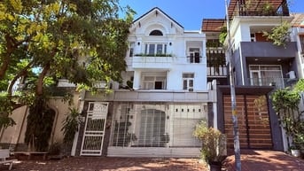 Bán Biệt Thự cực đẹp KDC Nam Long Trần Trọng Cung Quận 7 Giá rẻ 27 tỷ