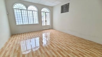 BÁN GẤP HXH Trần Đình Xu gần khách sạn Pullman, chợ Bến Thành