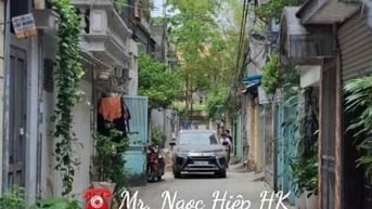 PHÂN LÔ LẠC TRUNG, Ô TÔ CHẠY VÒNG QUANH VÀO NHÀ, NGÕ THÔNG, KINH DOANH
