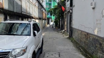 Bán nhà cũ Phan văn Trị 40m2 hẻm 3m – Giá 3,3 Tỷ bớt lộc.