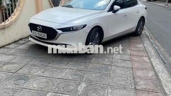 Mazda 3 2023 1.5L Deluxe - 240000 km