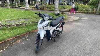 cần ban rzx fi 2022 moi keng