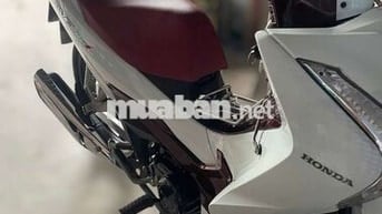 Chính chủ cần bán xe Wave i 125 Thái - Trắng Đỏ