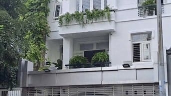 Biệt Thự :192m2 /3TẦNG / DT:8X24 /Chỉ 27tỷ5