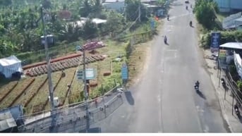 Bán đất mặt tiền đường Đồng Khởi khu hành chính huyện Chợ Lách có thổ 