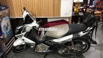 xe còn  nguyên rin chạy rất tốt.Để lại A cần
