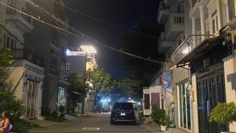 ĐƯỜNG 10M-KINH DOANH- 4.7x14 - 7TY4-4 TẦNG