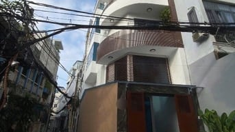 Góc 2 mặt tiền Phan Tây Hồ,Ngang 4m,5Tầng,4PN,Nở Hậu,Thang Máy