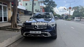 Mercedes Benz GLC 2022 200 - 21000 km