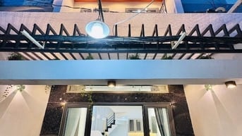Nhà 3 lầu tuyệt đẹp Cao Cấp hẻm Đinh Tiên Hoàng, P1, Q.Bình Thạnh.