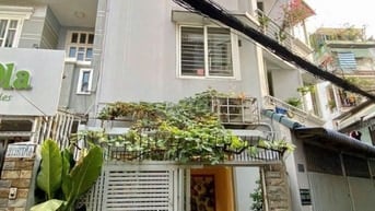 Cho thuê nhà hẻm ốc đào . thông ra Cống Quỳnh .  