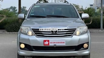 Toyota Fortuner 2012 2.7V 4x2 - 160000 km