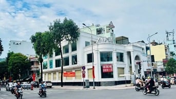 BÁN GẤP CĂN GÓC 2 MT HẬU GIANG P.12 Q6 DT 13m X 33m giá 95 tỷ