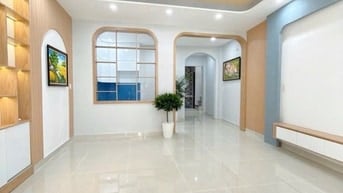 Nhà 1T2L đường Nguyễn Thái Bình, Tân Bình. Nhà đang có hợp đồng thuê