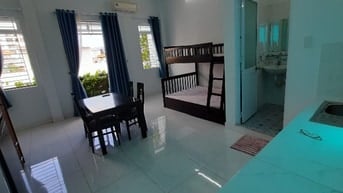 Phòng ban công, HXH, Nguyễn Văn Đậu, P.6, q. Bình Thạnh