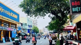 Cho thuê nhà mặt tiền Lê Quang Định KDTD