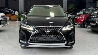 Bán Lexus RX350 màu đen. Model 2020, chạy 4 vạn Km, full lịch sử hãng.