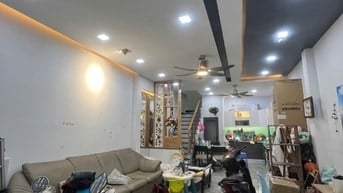 BÁN NHÀ HẺM LÊ VĂN SỸ P.14 QUẬN 3 