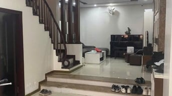 Siêu hót .Nhà Ngõ Phố Thái Hà Kinh doanh. Oto tránh 15m ra phố chính