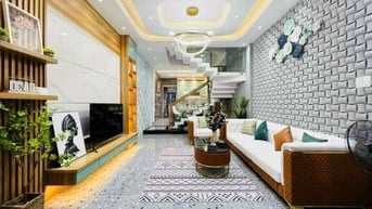 🌻🌻SIÊU PHẨM CỰC ĐẸP NHÀ HOA SỨ P2 PHÚ NHUẬN GIÁ 3TỶ330 DT: 60M2 SHR