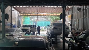 Cần thợ rửa xe ôtô chưa biết nghề sẽ được đào tạo 