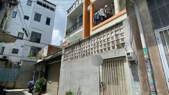 Nhà đúc 3 tầng hẻm xe hơi Nguyễn Văn Quá, Q 12, 4x17, SHR, 5 tỷ 200