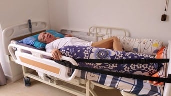CHÍNH CHỦ TRỰC TIẾP TUYỀN 1 NỮ CHĂM ÔNG VÀ LÀM CÔNG VIỆC NHÀ