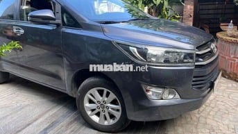 Toyota Innova 2018 2.0E - 300 km
