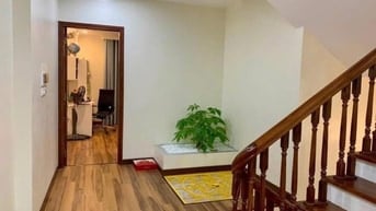 Bán nhà Tôn Thất Thiệp 60m2, 5 tầng, khu phân lô, ô tô ra vào