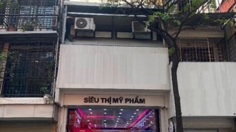 Cho thuê mặt phố HÀNG CÂN 36m2 22tr đoạn phố trung tâm, vào ngay
